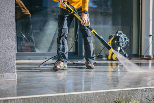 Best Animal Enclosure Cleaning  in Ganado, TX